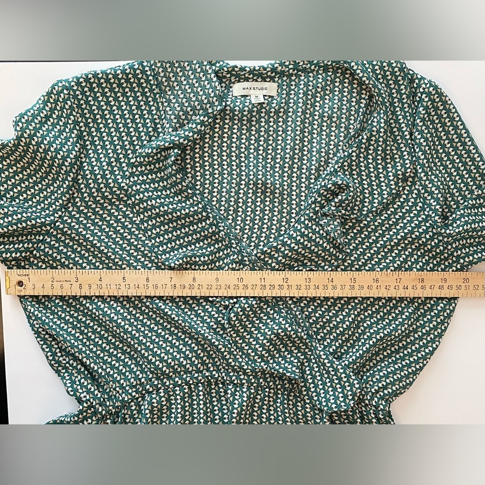 Max Studio Ruffle Front Top - Picture 11 of 11